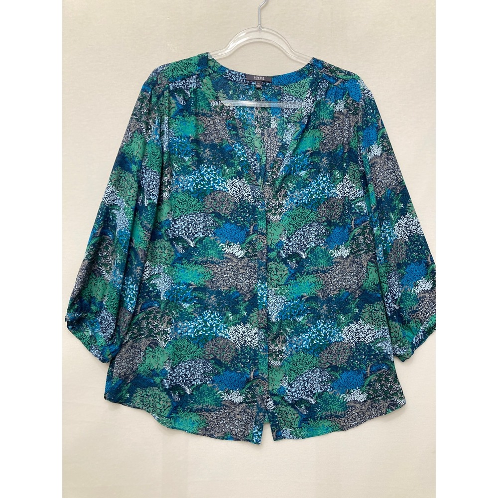 NYDJ Button Down Shirt Size 1X Green Blue Abstract Floral V-Neck Casual Relaxed